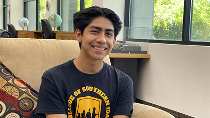 Student sitting in the library