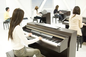 group-piano-for-adults.jpg